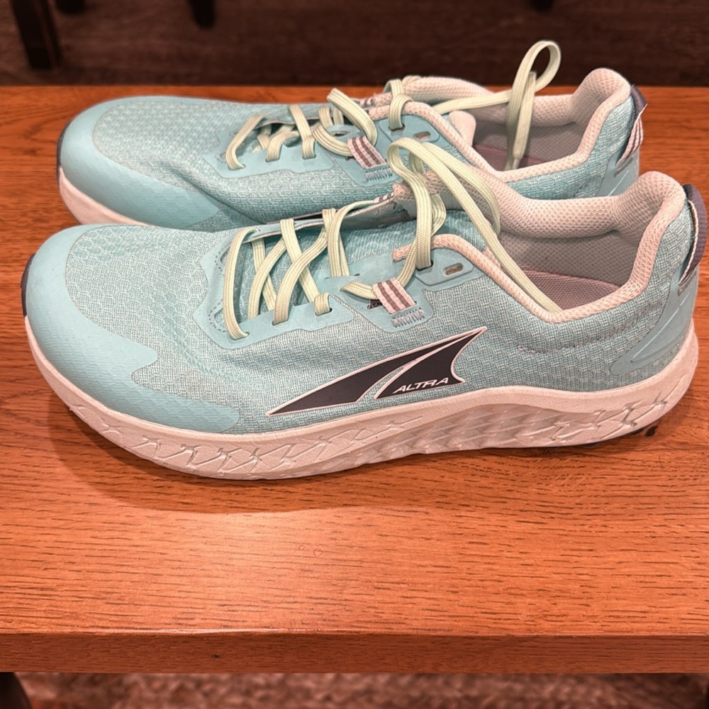 Altra trail running ladies 9.5